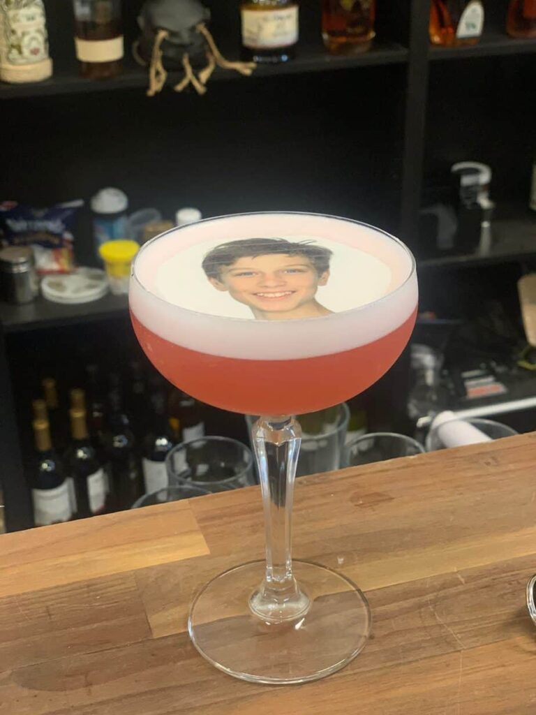 Cocktails med print - Cocktails til konfirmation - Bedste cocktails - Grafitti cocktails - Print cocktails