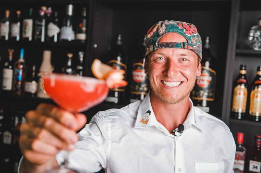 Bartender til fest lej cocktail bar - lej en cocktail bar - Lej en Bartender